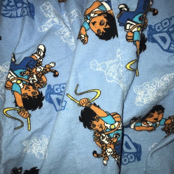 Diego Pyjama Set - Picture 1 of 2